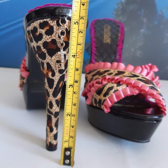 ELLIE Penthouse Ginger Satin Leopard Heels - Picture 10 of 10